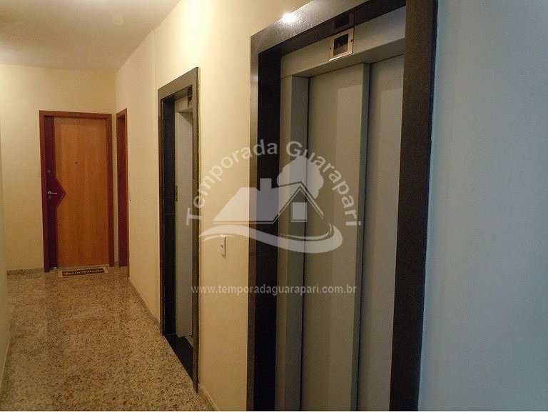 Ótimo Apto 2 Quartos , sendo 1 Suíte, Varanda