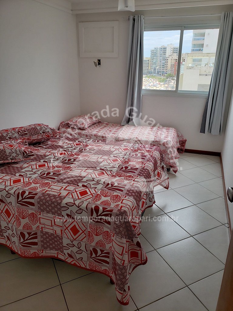 Apto Beira Mar ,3 Quartos Sendo uma Suite