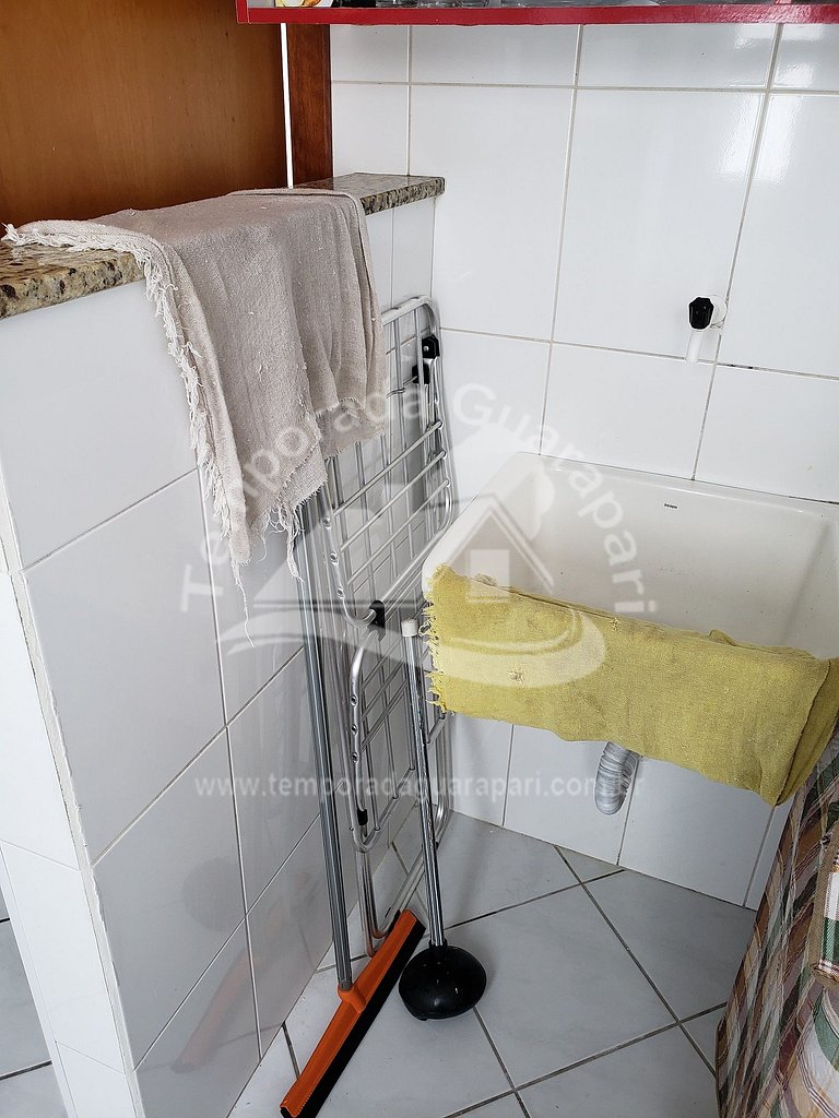 Apto Beira Mar ,3 Quartos Sendo uma Suite