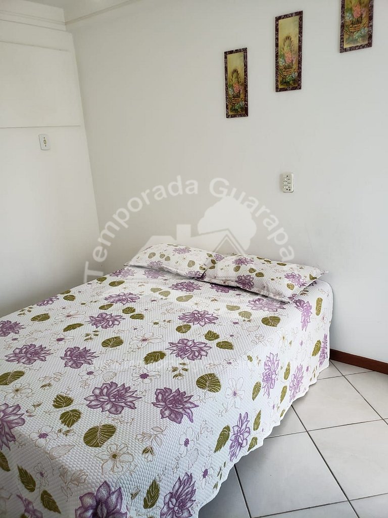 Apto de Frente a Praia com 3 quartos