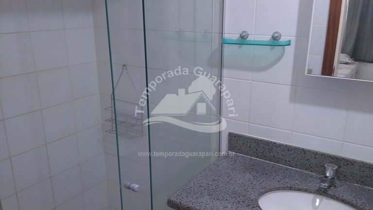 2 Quartos sendo 1 Suíte , no Shopping Praia Center