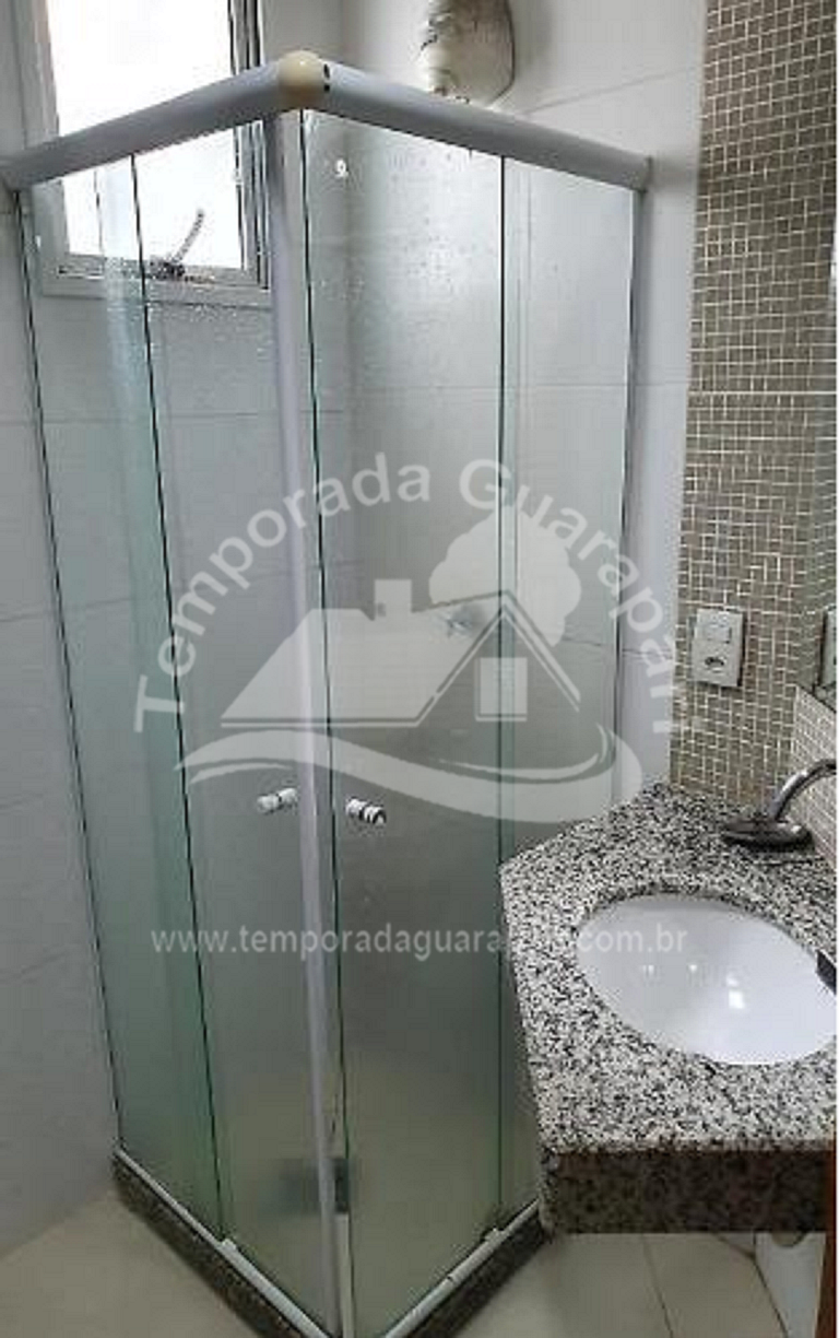 Apto 3 Qtos , sendo 2 Suítes, do lado hotel 4 estações