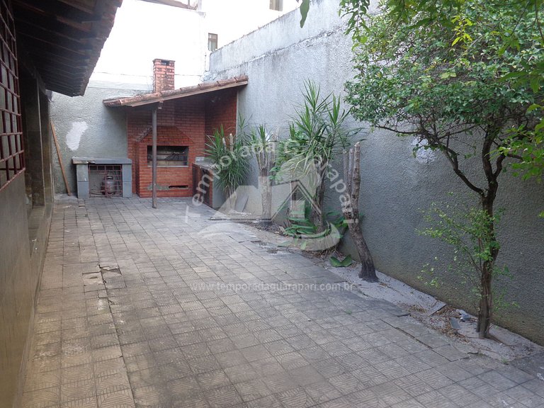 Casa c/ 5 Quartos Sendo 2 Suítes , Churrasqueira