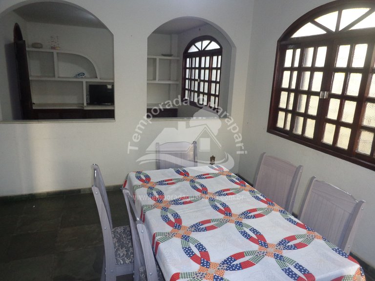 Casa c/ 5 Quartos Sendo 2 Suítes , Churrasqueira