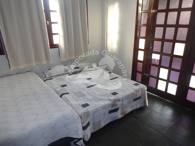 Casa c/ 5 Quartos Sendo 2 Suítes , Churrasqueira