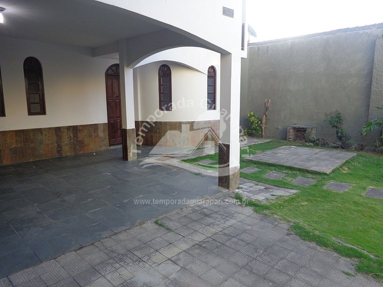 Casa c/ 5 Quartos Sendo 2 Suítes , Churrasqueira