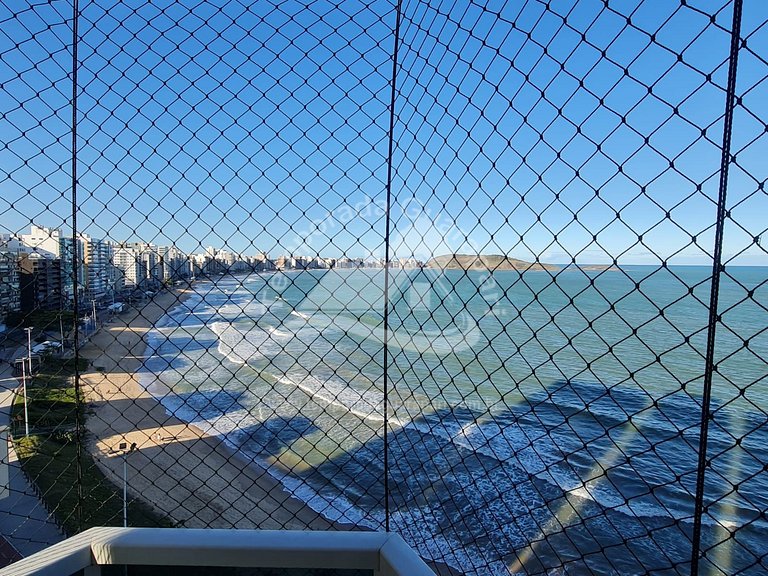 Apartamento Frente Mar, 3 Qtos sendo 1 suíte, C/2 GAR