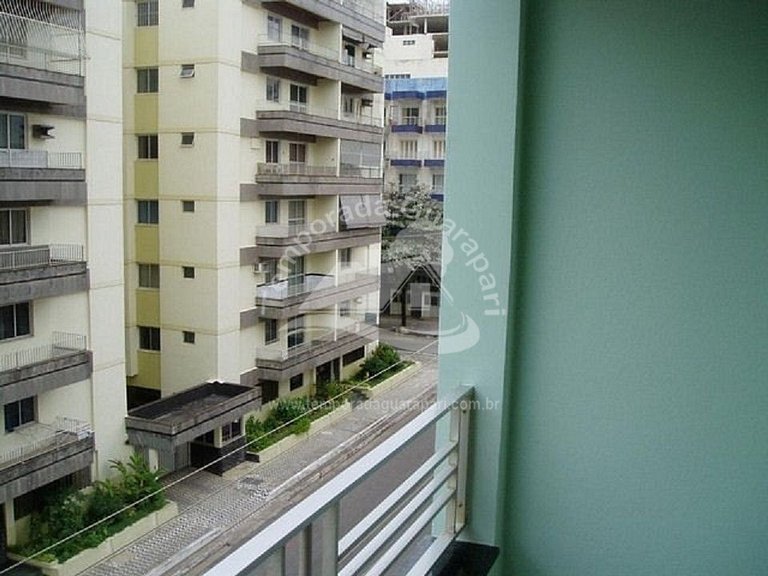Apartamento na Rua Oceânica Praia do Morro
