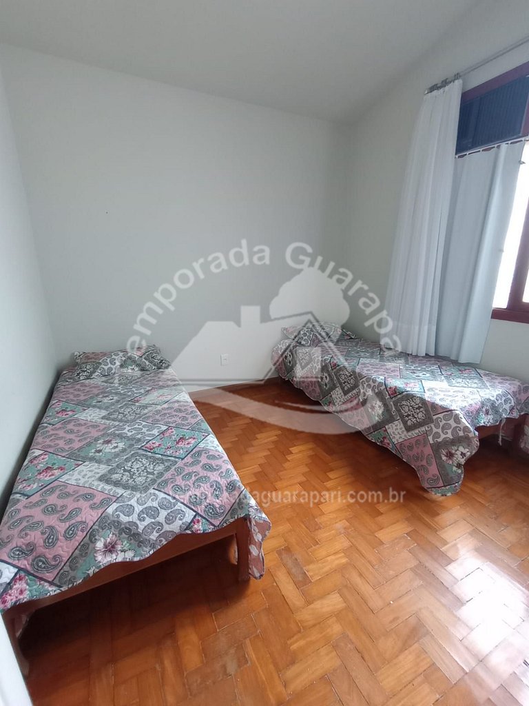 Casa c/ 4 Quartos Sendo 2 Suítes , Piscina e Churrasqueira,