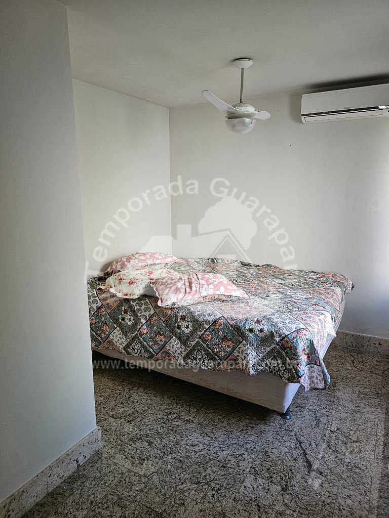 Casa c/ 4 Quartos Sendo 2 Suítes , Piscina e Churrasqueira,