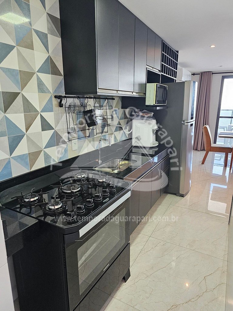 Novo, Luxo com 3 quartos , sendo 2 com ar condicionado