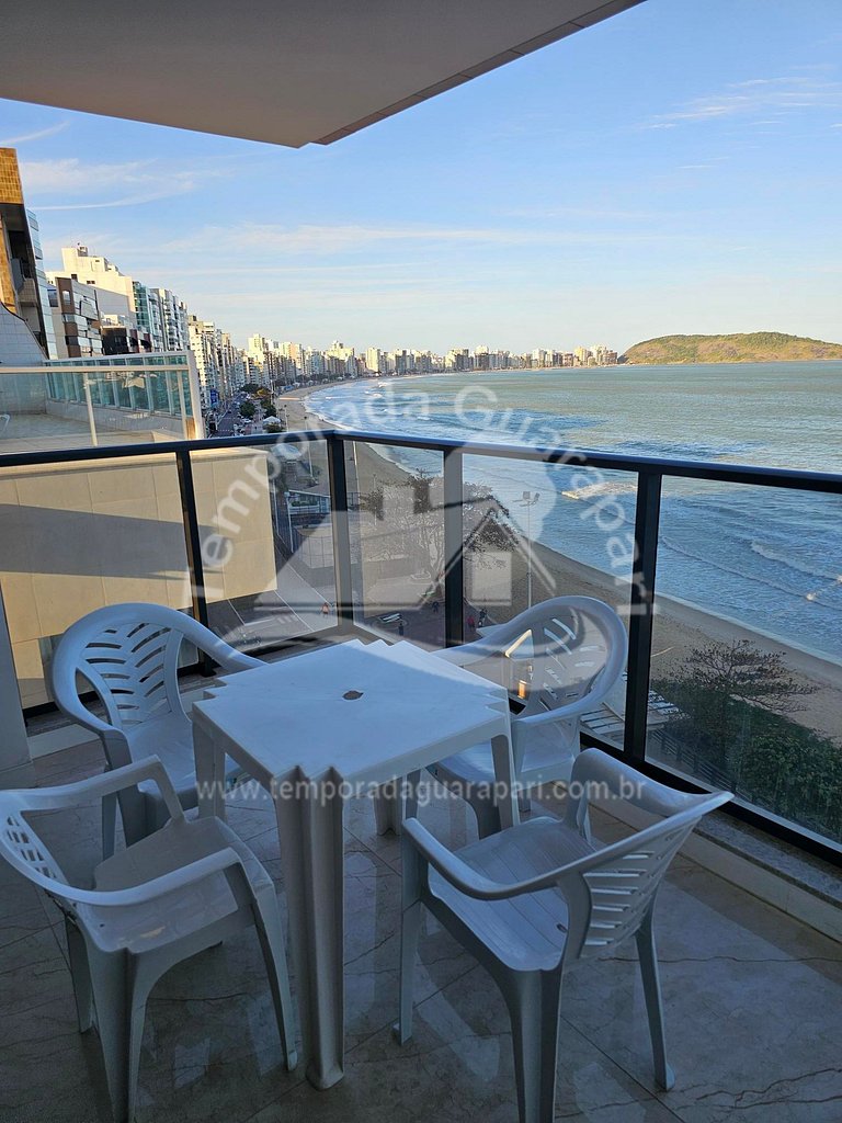Novo, Luxo com 3 quartos , sendo 2 com ar condicionado