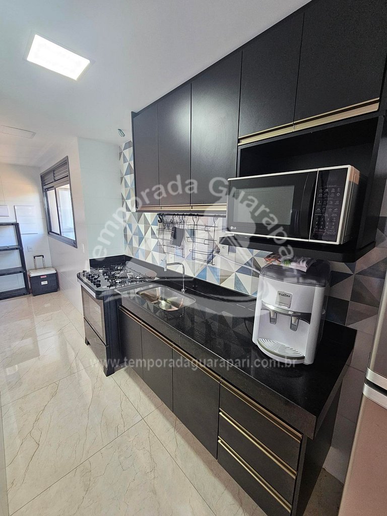 Novo, Luxo com 3 quartos , sendo 2 com ar condicionado